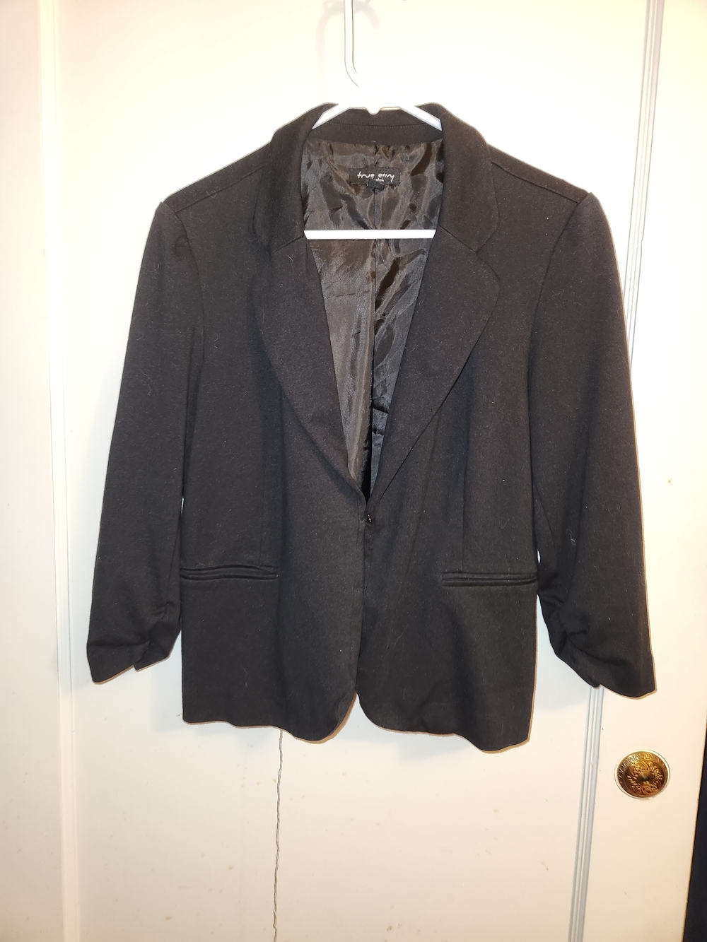 True Envy Black Hook And Eye Closure Women's Blazer